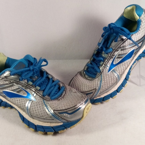 brooks gts 1s